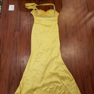 Yellow prom dress